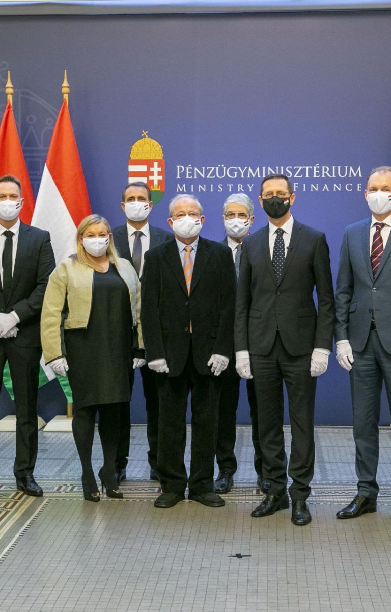 Magyar Gazdaságért Díj 20201022 Tibor